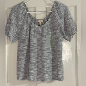 Hem & Thread Textured Gray Knit Top with Green Plaid Pocket and Neckline NWT
